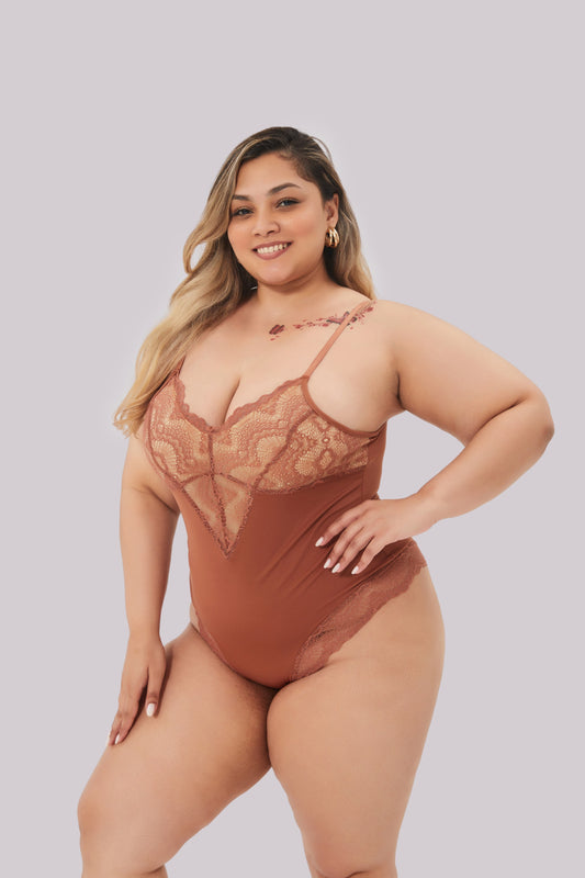 MissKlara LaceSilk - Shapewear Bodysuit aus Spitze
